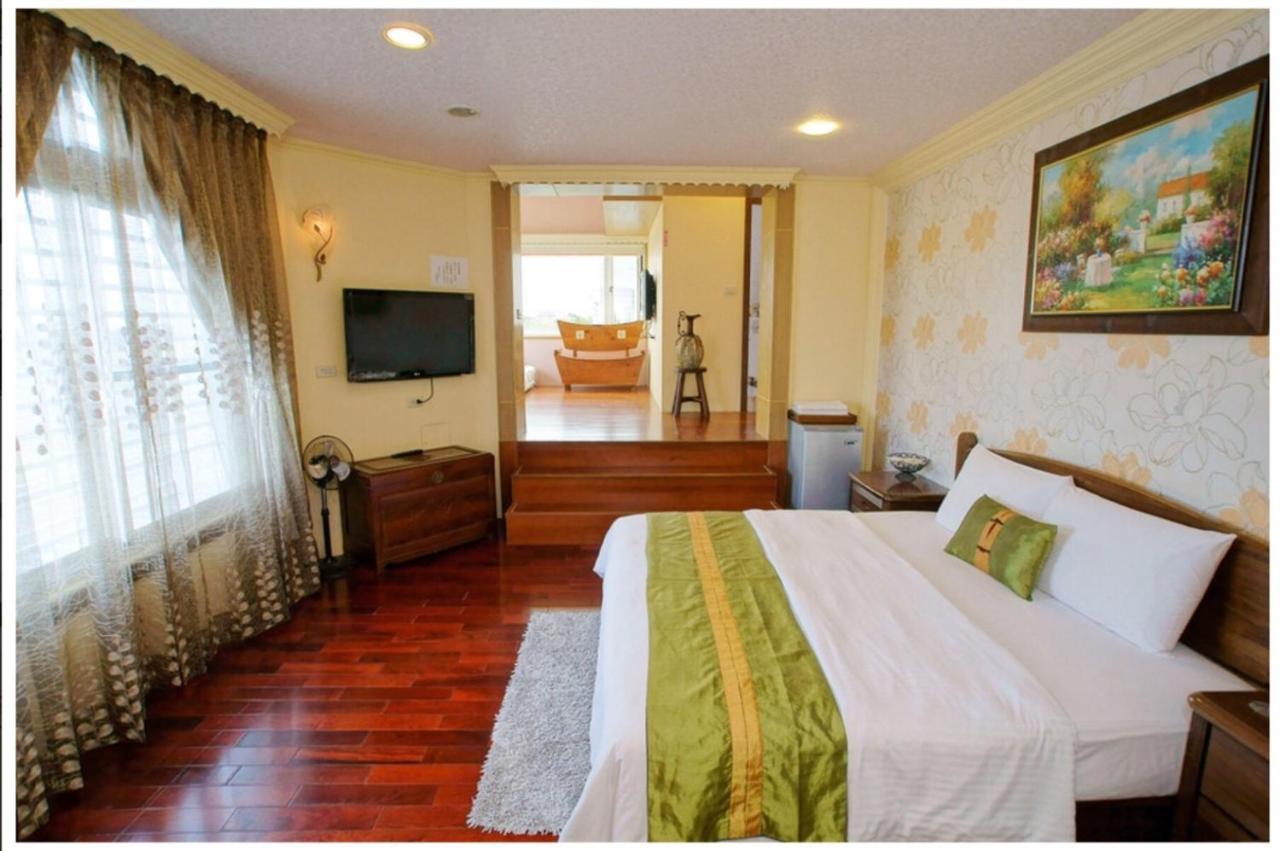 Emaly Homestay Taitung Екстер'єр фото
